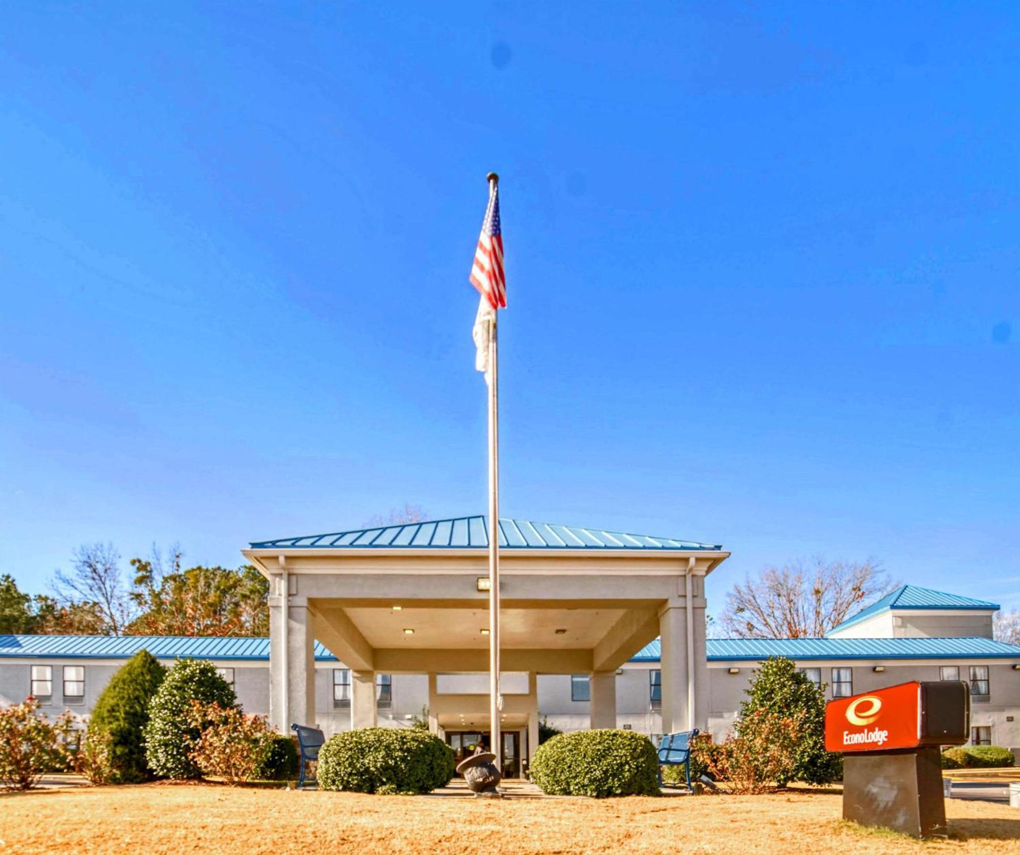 Econo Lodge Raleigh Exterior photo