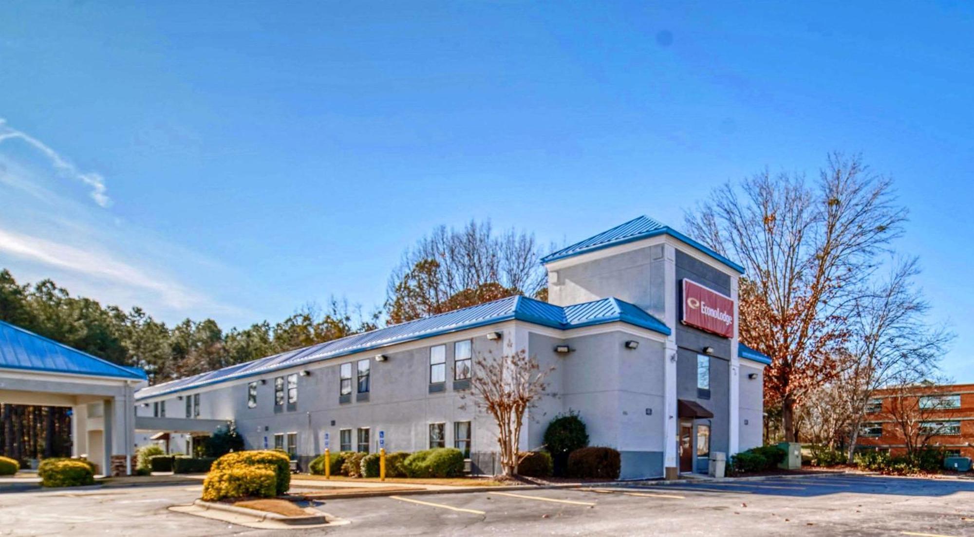 Econo Lodge Raleigh Exterior photo